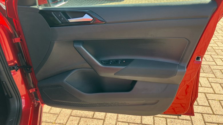 Volkswagen Polo 1.0 TSI Life 5dr Petrol Hatchback